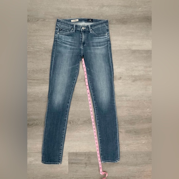 AG Midrise Jeans - size 26 - Picture 3 of 6